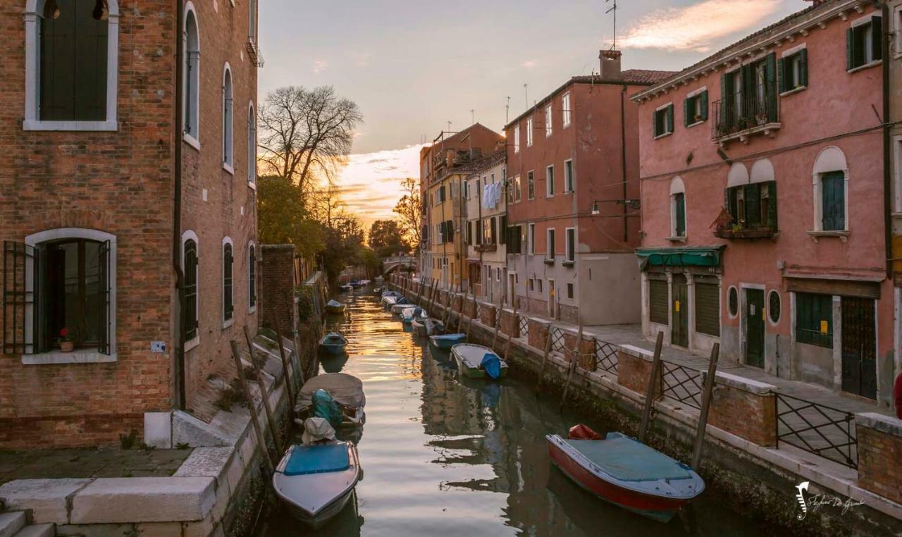 Monolocale La Corte Biennale Венеція Екстер'єр фото